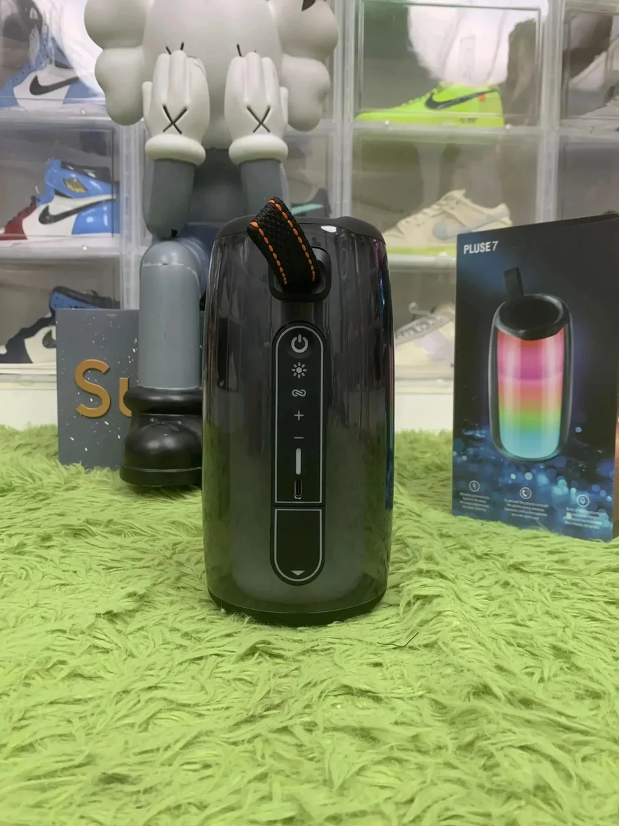 Purple Brand PLUSE 7 Black Speaker