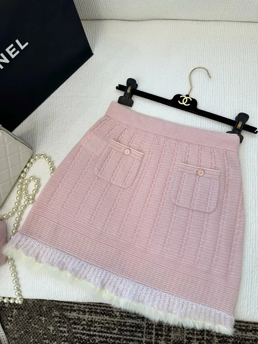 Chanel Pink Knit Skirt with Fur Trim